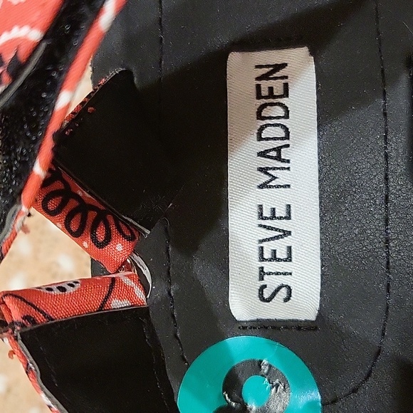 Steve Madden Sandals - Picture 13 of 13